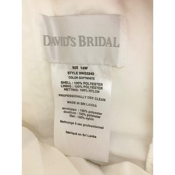 David's Bridal Women's Taffeta A Line Wedding Dress W/Sweetheart Neck - 14W - Picture 9 of 15